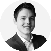 Ansprechpartner bei Hagemann – Success Story mit PLSTR Digital (Business-Porträt in Schwarzweiß)